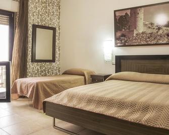 Hotel Grazia Eboli - Eboli - Schlafzimmer
