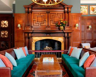 University Arms, Autograph Collection - Cambridge - Living room