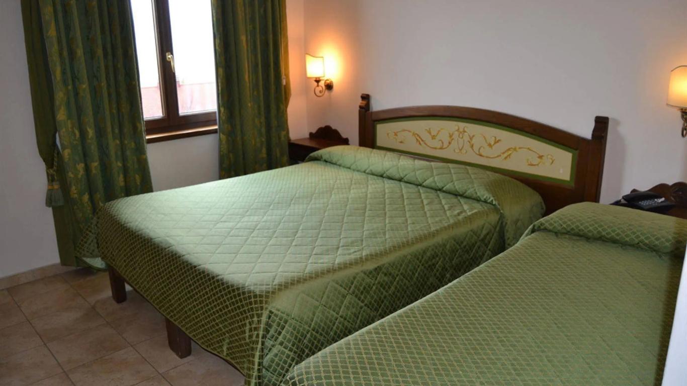 Hotel Lusi
