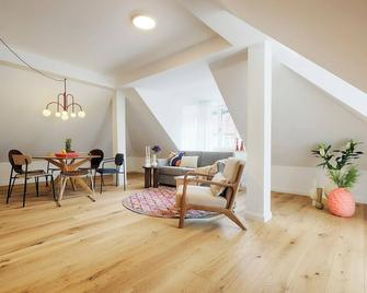 homie stay Dominikus - Wurzburg