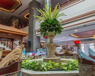 K.P. Grand Hotel Chanthaburi - Chanthaburi - Lobby
