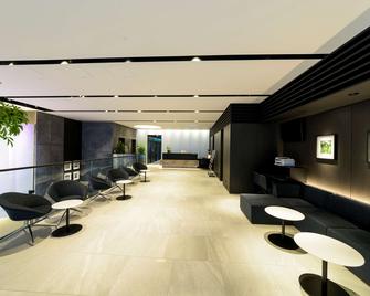 Best Western Plus Hotel Fino Osaka Kitahama - Osaka - Lobby