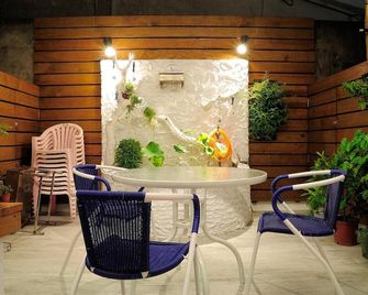 Meet Happiness B&b - Donggang Township - Patio