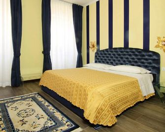 อัลแบร์โก อัล วิอาเล - ตริเอสเต