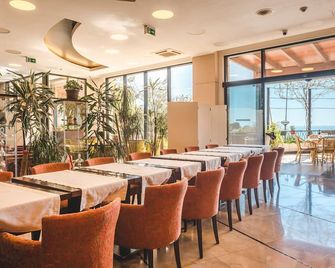 Hotel & Apartments Hec Residence - Budva - Restaurace