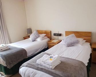 Glendower Hotel - Goodwick