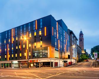 easyHotel Glasgow - Glasgow - Building