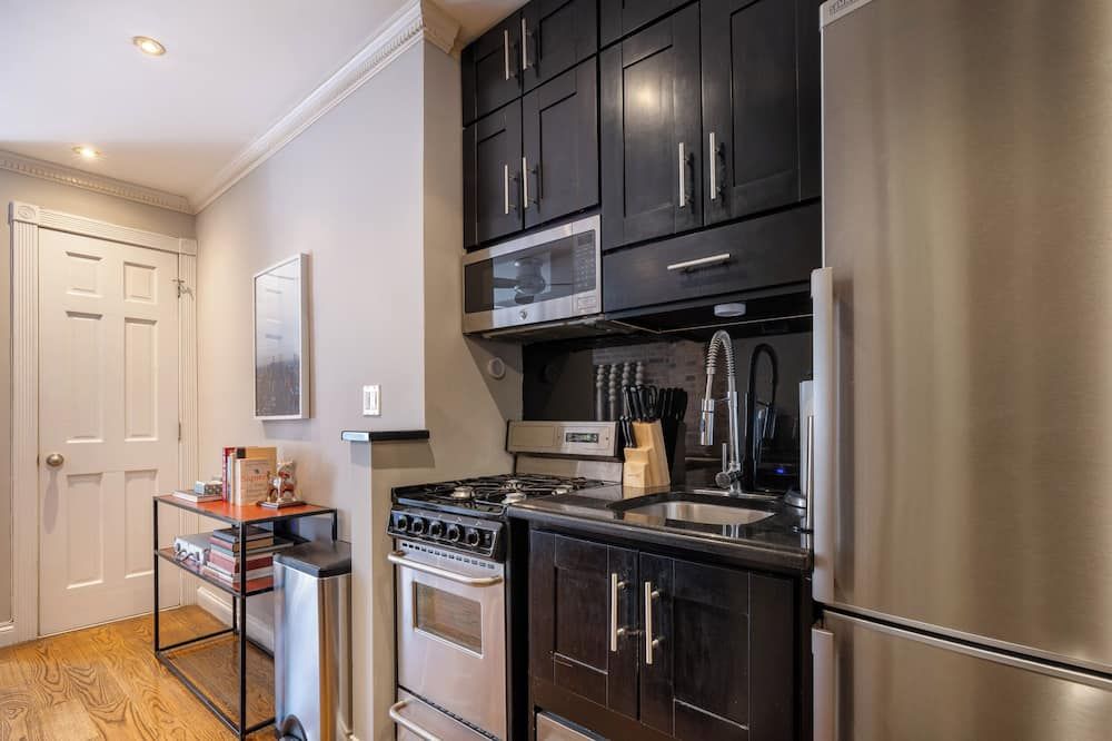 Cozy Three Bedroom on Little Italys Mulberry Street! - ניו יורק - מטבח