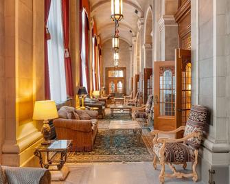 The Fort Garry Hotel, Spa and Conference Centre, Ascend Hotel Collection - Winnipeg - Lobby