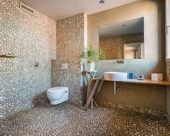 Can Artists La Loge - Perpignan - Bad