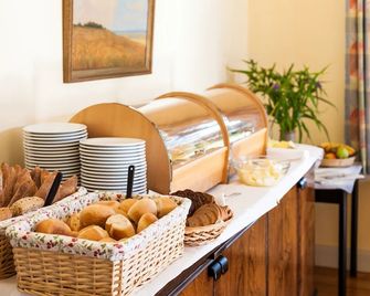 Gutshaus Barkow - Plau am See - Buffet