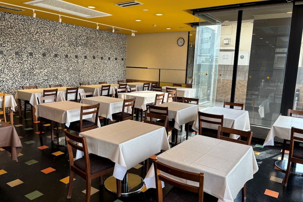 Apa Hotel Kagadaishoji Ekimae - קאגה - מסעדה