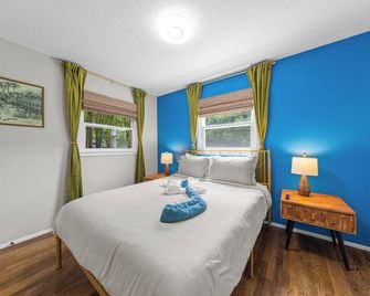 3b Oasis South End W Htub / Pets Welcome - Charlotte - Bedroom