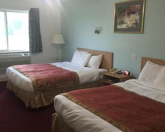 Villa Inn Motel - Fort Atkinson - Bedroom