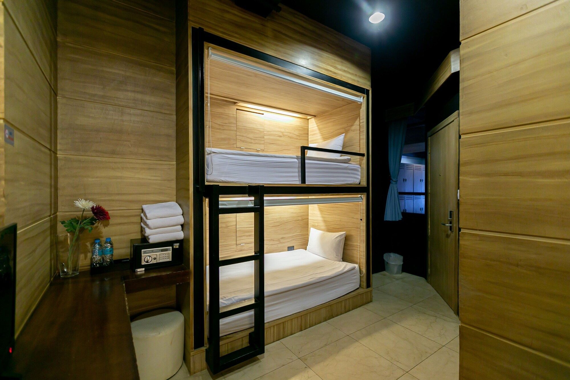 The Bedrooms Hostel Pattaya - Pattaya