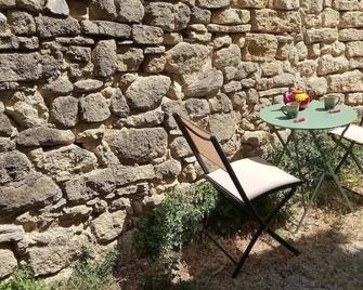 A cosy nest in the heart of the Luberon - Gargas - Patio