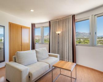 La Estación - Benidorm - Wohnzimmer