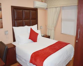 Cozy Nest Guest House - Durban - Bedroom