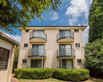 Waldorf Hornsby Residential Apartments - Hornsby - Building