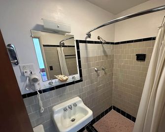 Four Oaks Lodging - Smithfield - Koupelna