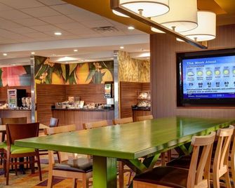 Fairfield Inn & Suites by Marriott Atlanta Woodstock - Woodstock - Restaurante