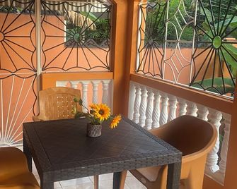 Rockery Villa - Port Antonio - Balcony