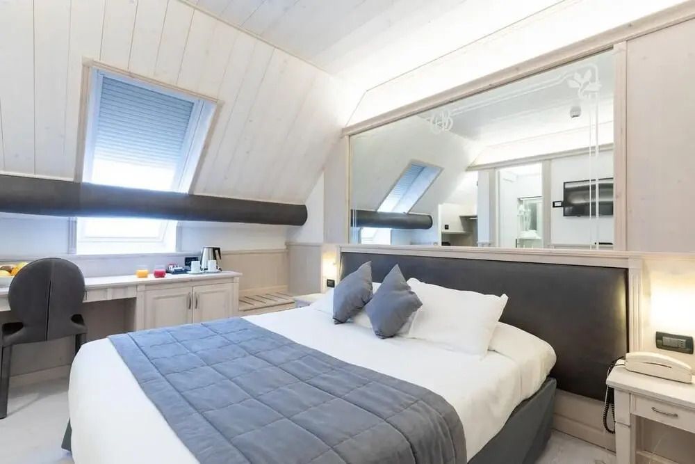 هوتل كروتشي بيانكا