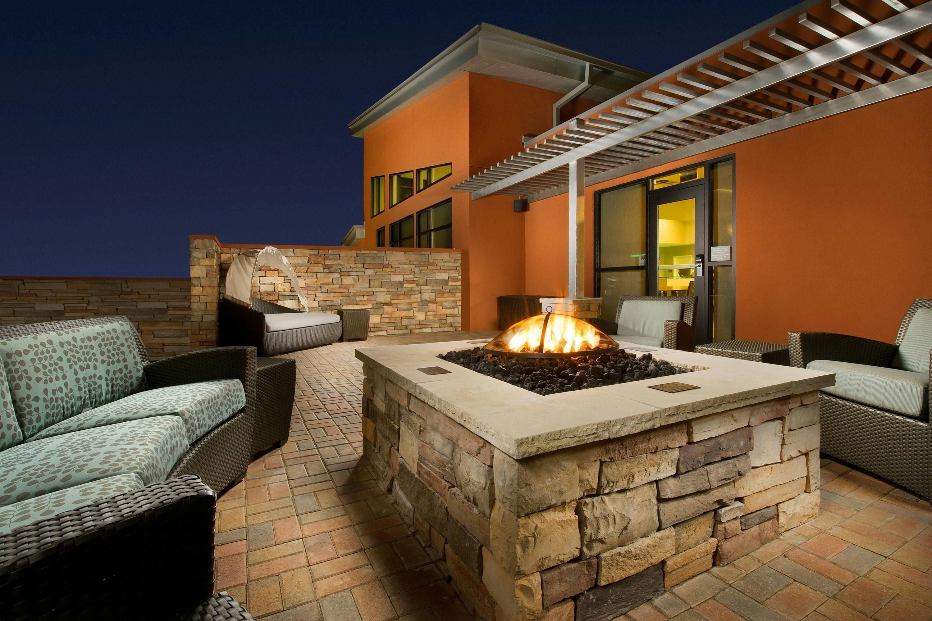 Residence Inn by Marriott Tyler - טיילר - פטיו