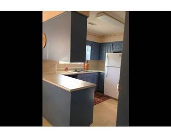 House near Lagrange, Auburn, and West Point Lake - Lanett - Cocina