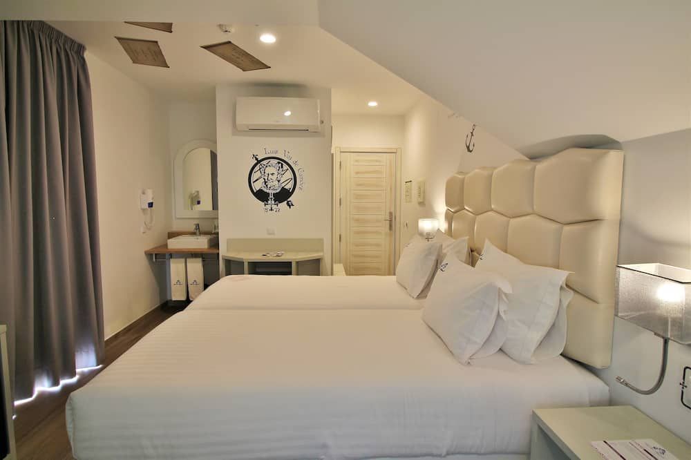 Villa Ana Margarida Hotel - Ericeira - Bedroom
