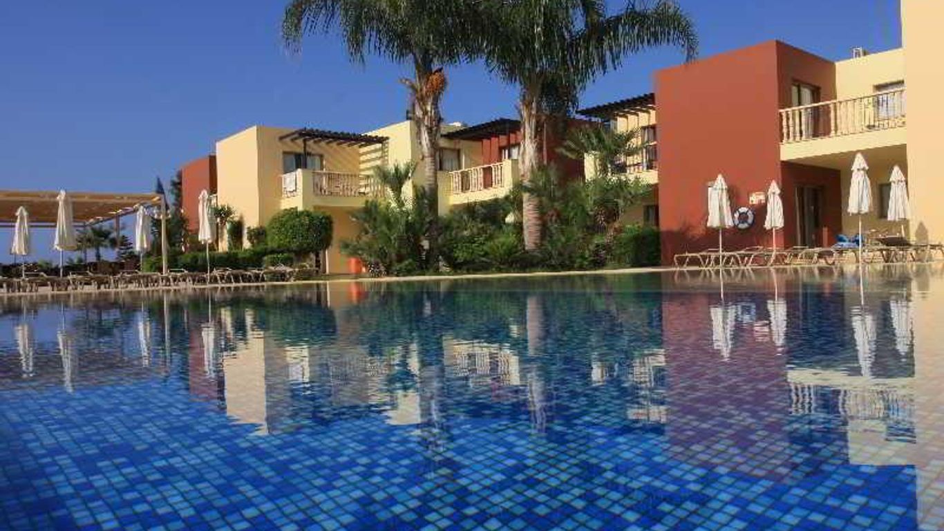 エレクトラ ホリデー ビレッジ ウォーター パーク リゾート