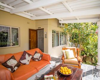 Homestead Bed and Breakfast - Addo - Patio