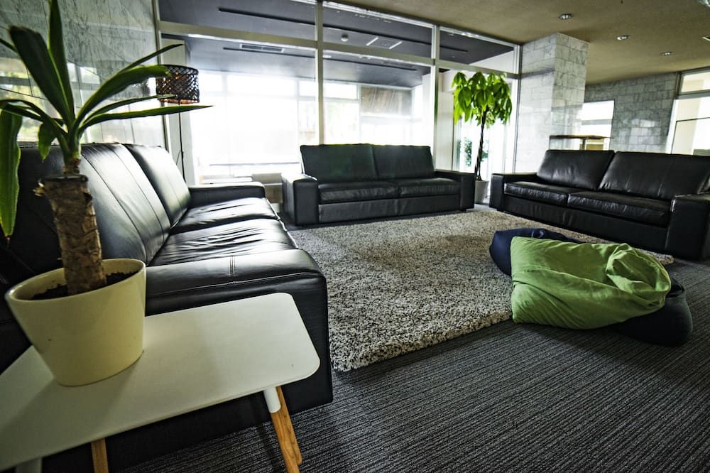 The Phat Packers-Hostel - אוטארי - לובי