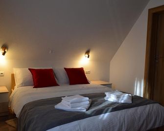 Natura Plitvice Lakes - Plitvicka Jezera - Bedroom