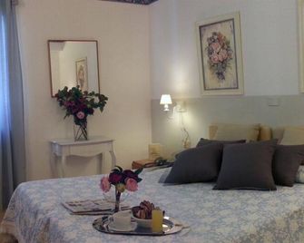 Hotel Lido Garda - Anzio