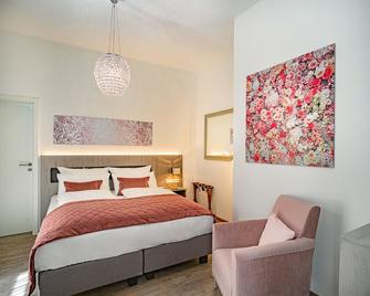 Boutique Hotel Rose - Baden-Baden - Bedroom