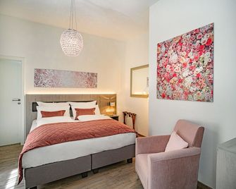 Boutique Hotel Rose - Baden-Baden - Schlafzimmer