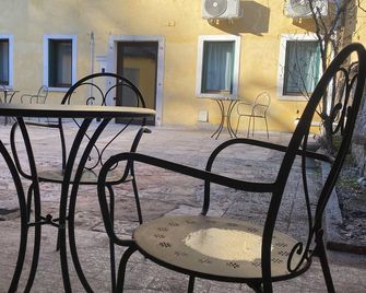 Dolomiti Lodge - Fit & Well - Belluno - Patio