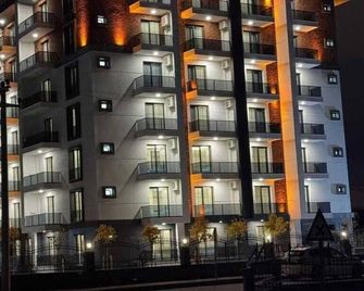 Anemon Diyarbakir Suit Hotel - Diyarbakır - Building
