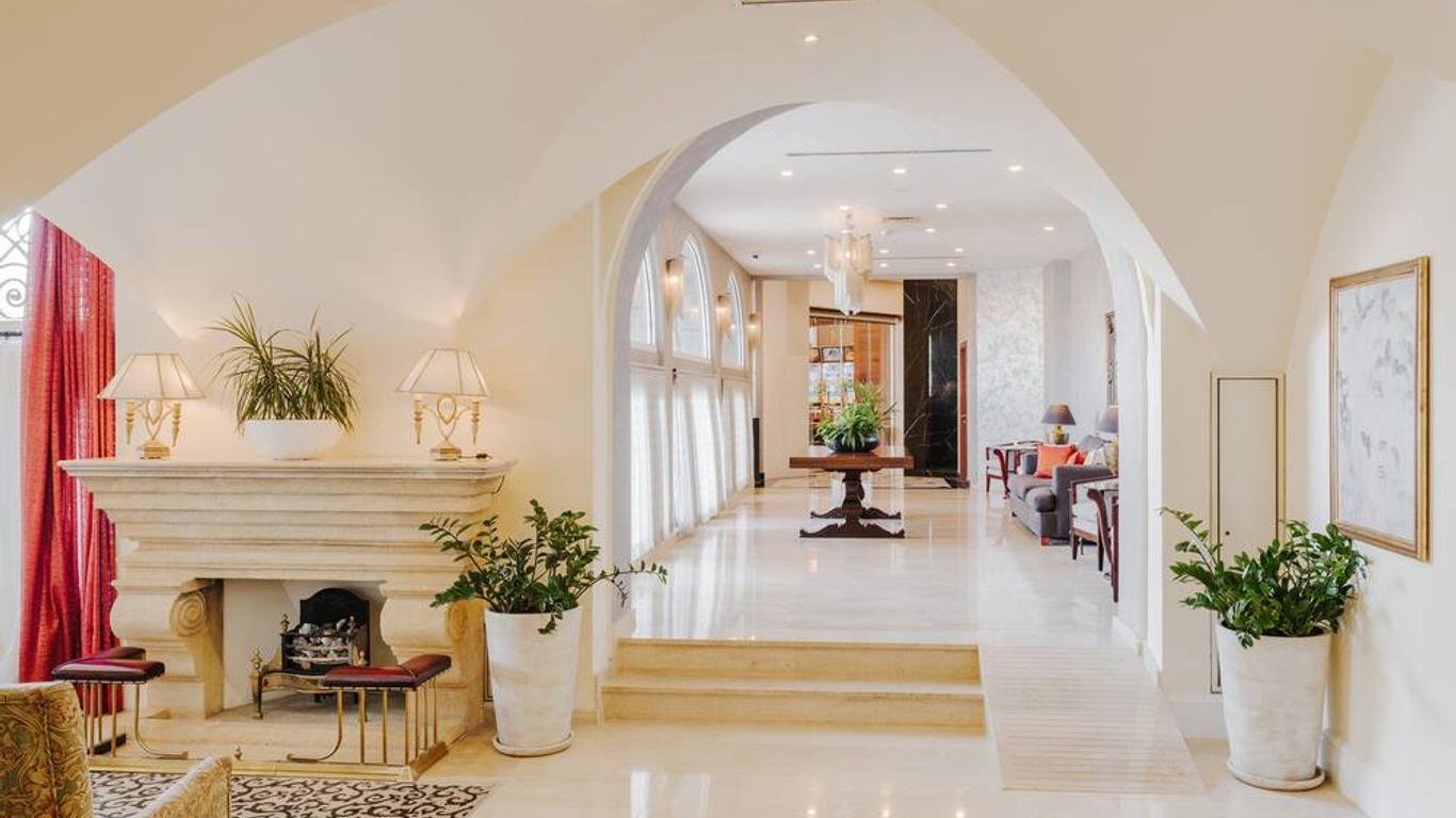 ذا أركين كولوني هوتل