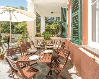 Cozy apartment in Moneglia (GE) - Castiglione Chiavarese - Patio