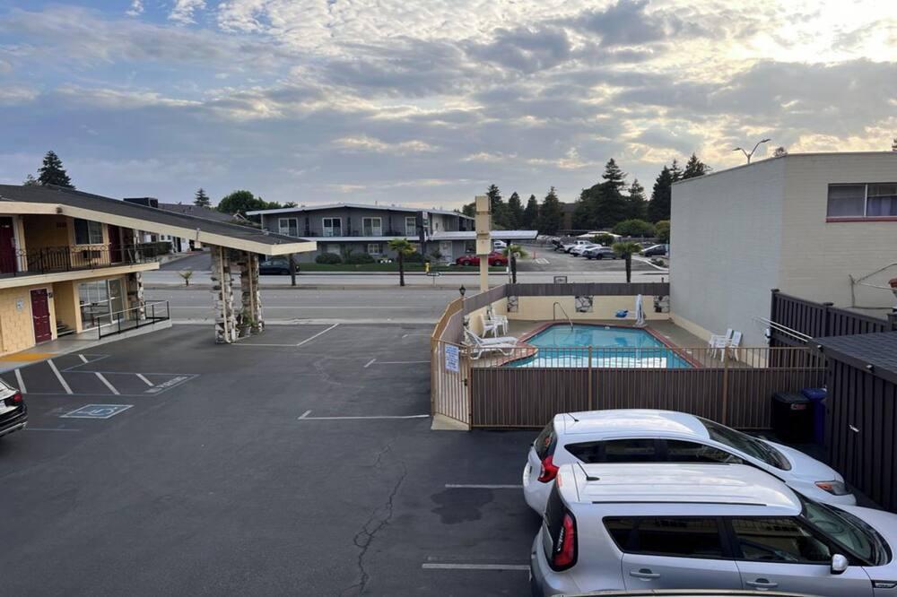 The Islander Motel from 74. Santa Cruz Hotel Deals Reviews KAYAK