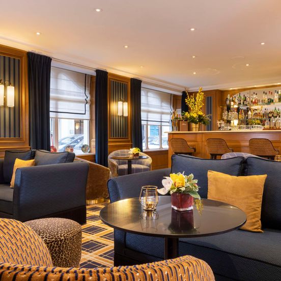 Bar view of Hotel L'Horset Opera, BW Premier Collection