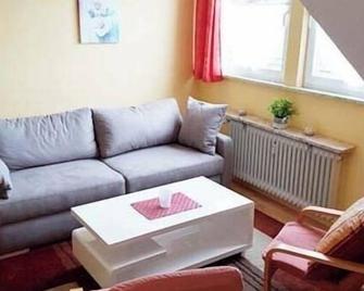 North Sea island Amrum / Wittdün Holiday apartment Storm for 2 pers. - Wittdün - Wohnzimmer