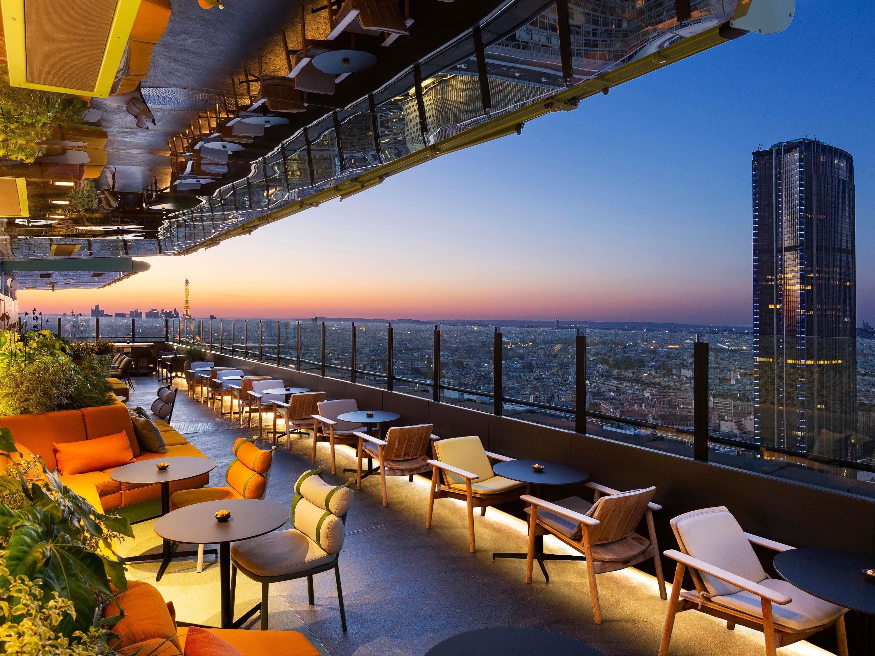 Pullman Paris Montparnasse - Paris - Balcony