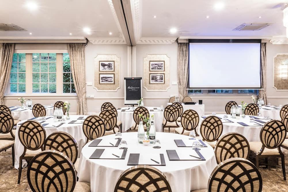 Wood Hall Hotel and Spa - Wetherby - Restaurant