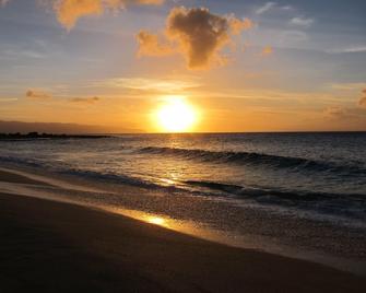Beach House on Spectacular North Shore Beach - Sunset/Ke Iki - Haleiwa - Plage