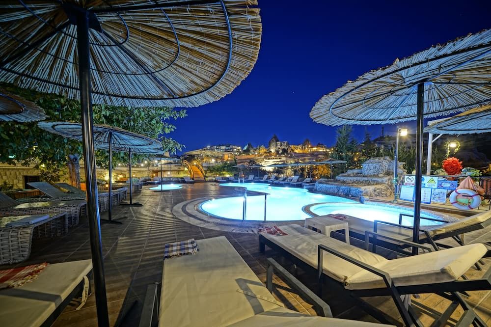 Holiday Cave Hotel - Göreme - Pool