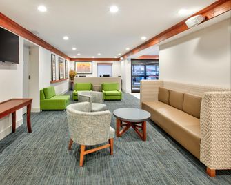Holiday Inn Express Hope By IHG - Hope - Huiskamer