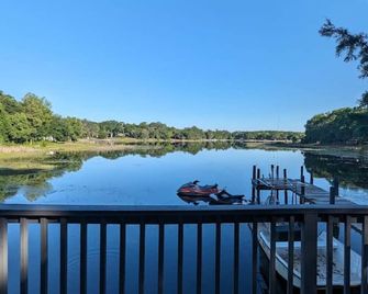 cozy lakeside retreat - Silver Springs - Балкон